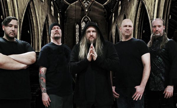 La banda estadounidense de Metal Progresivo AWAKEN ha anunciado recientemente la reedición de su álbum de larga duración "Out of the Shadows"